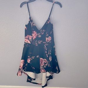 Super cute small romper.